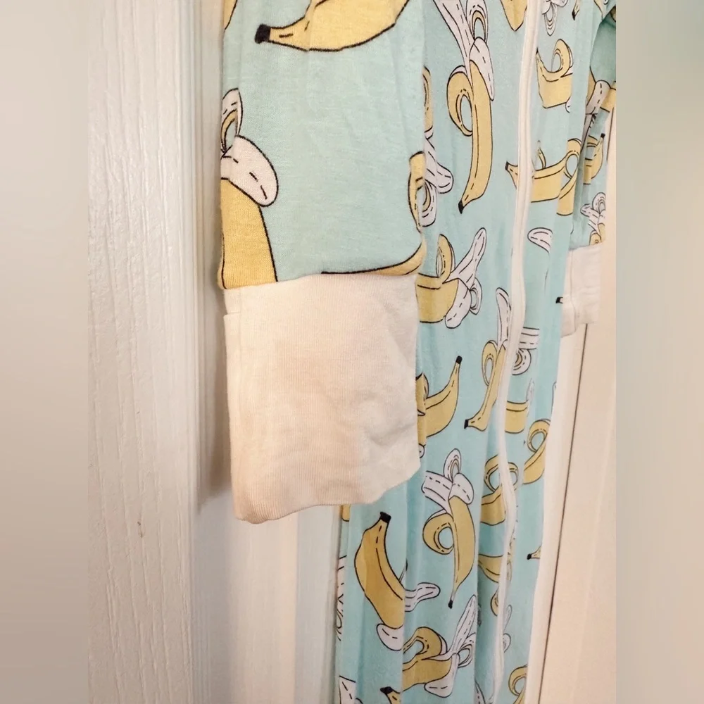 Banana Little Sleepies Zippy - Picture 5 of 5